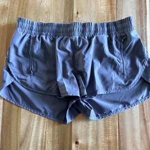 Lorna Jane gray shorts, size small